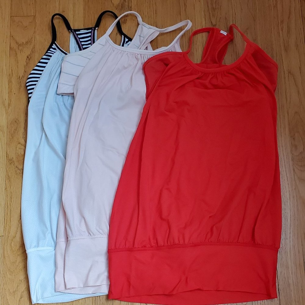 3 Lululemon No Limit Tanks Lot